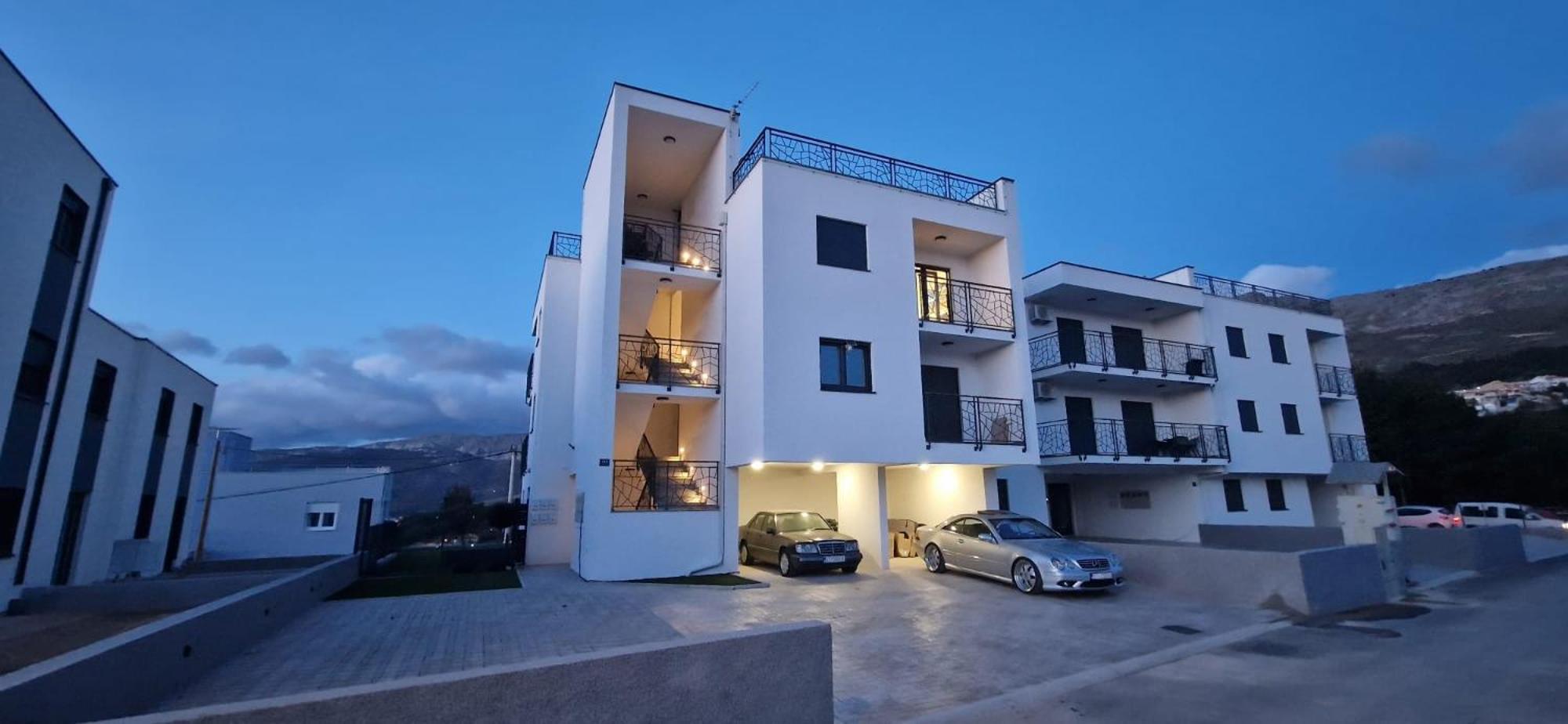 L-a-m Apartmán