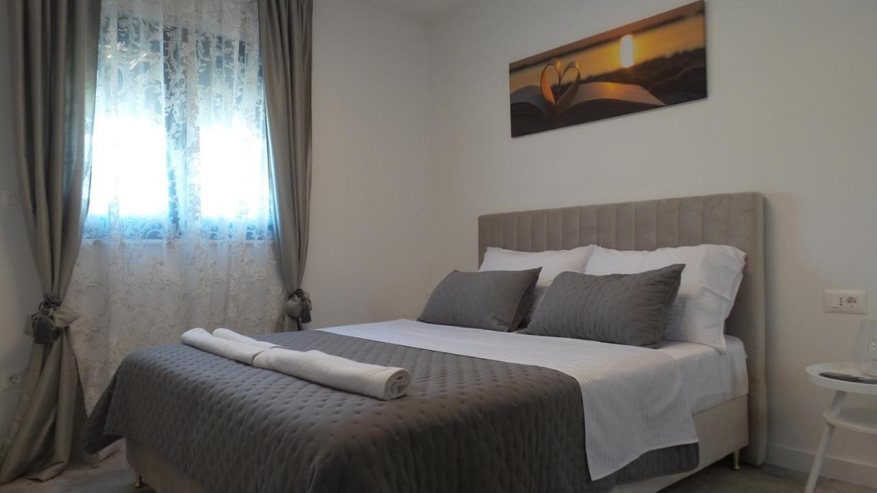 Apartment L-a-m Podstrana